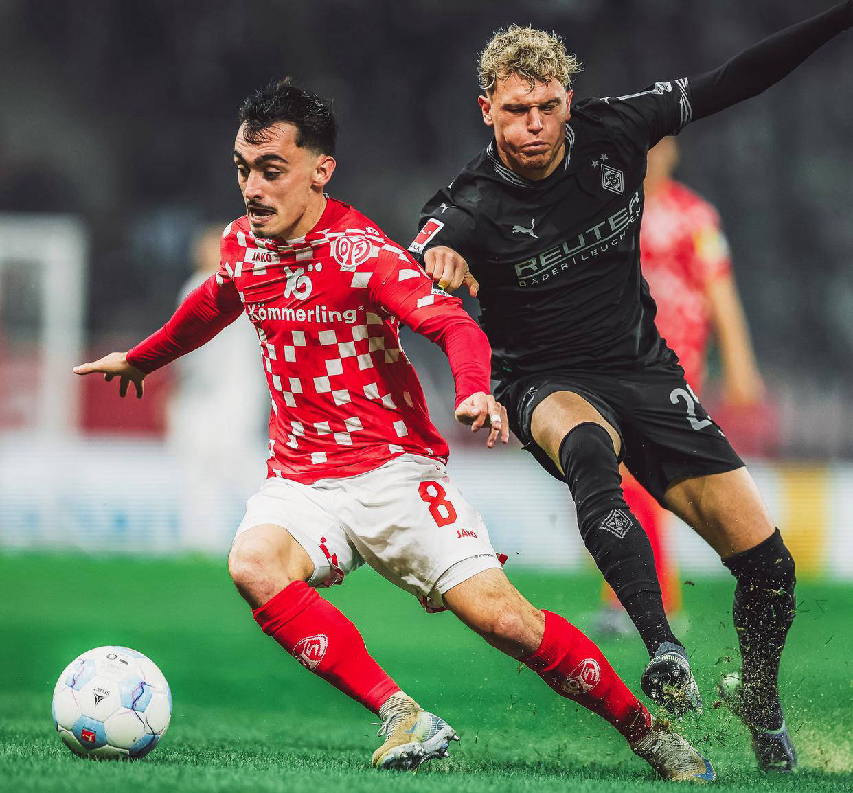 问鼎娱乐-门兴格拉德巴赫训练课后刷新队史纪录，志在足总杯名次提升，信心回归，心理建设被强调(拜仁对门兴格拉德巴赫在线观看)