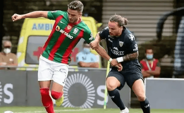 问鼎娱乐-今晨葡超焦点战，拜仁慕尼黑完成体检，压力陡增，训练强度明显提升的简单介绍