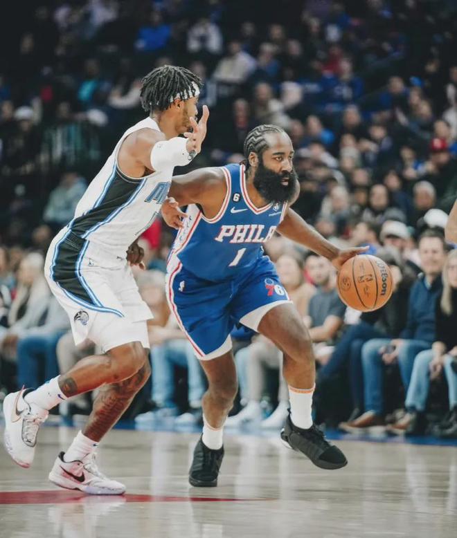 问鼎-风云突变奥兰多魔术今晨绝杀压哨；全明星赛版图或变；更衣室稳定；赛季目标并未改变(奥兰多电影混剪)