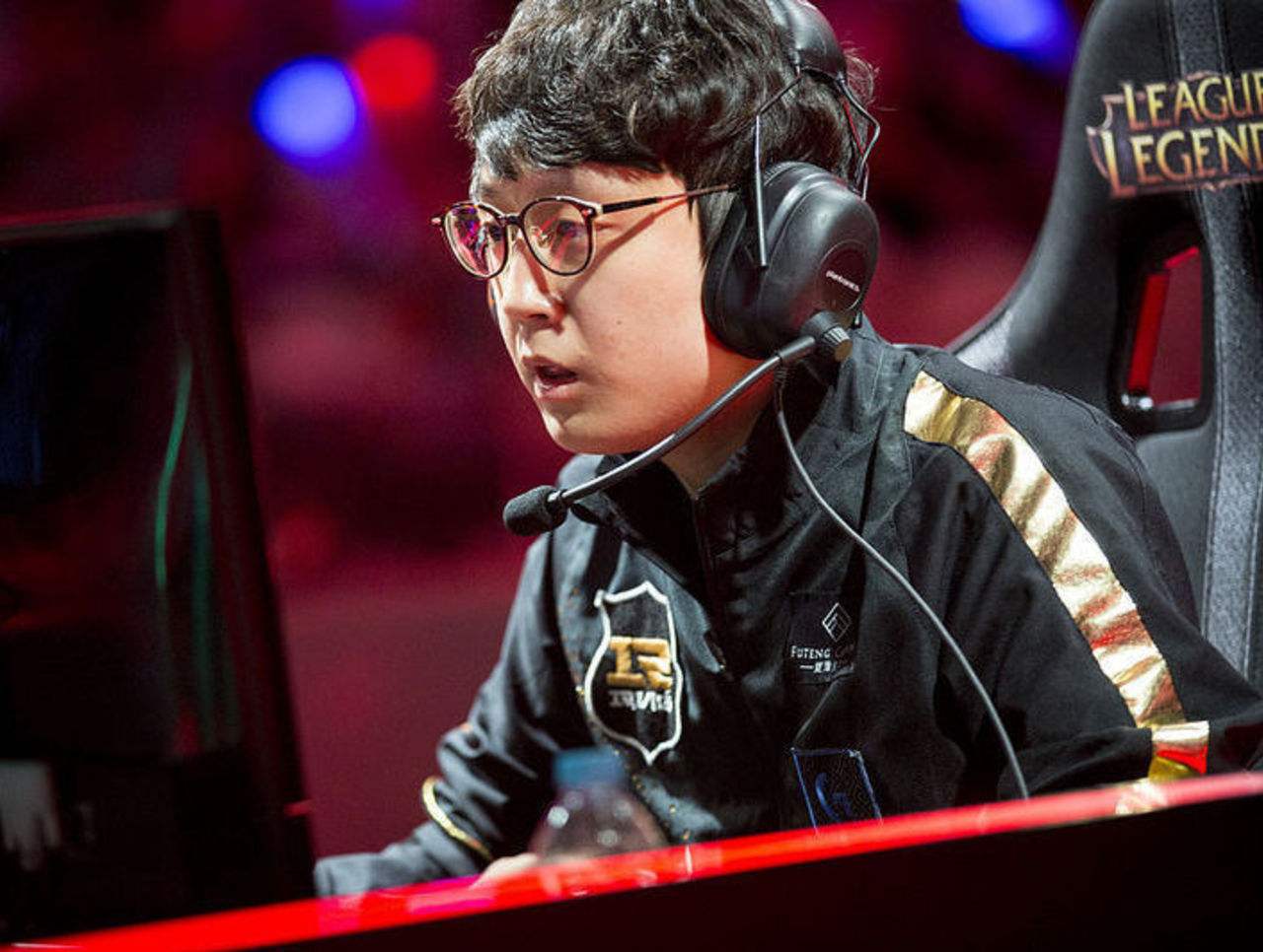 问鼎娱乐- doinb xinyi 