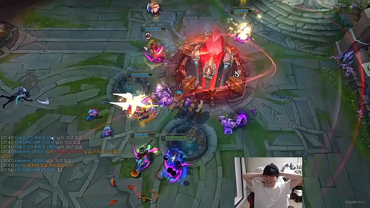 问鼎-包含Uzi巅峰对决，Rookie与60激战皇家马德里分钟，连败胜负难料！的词条