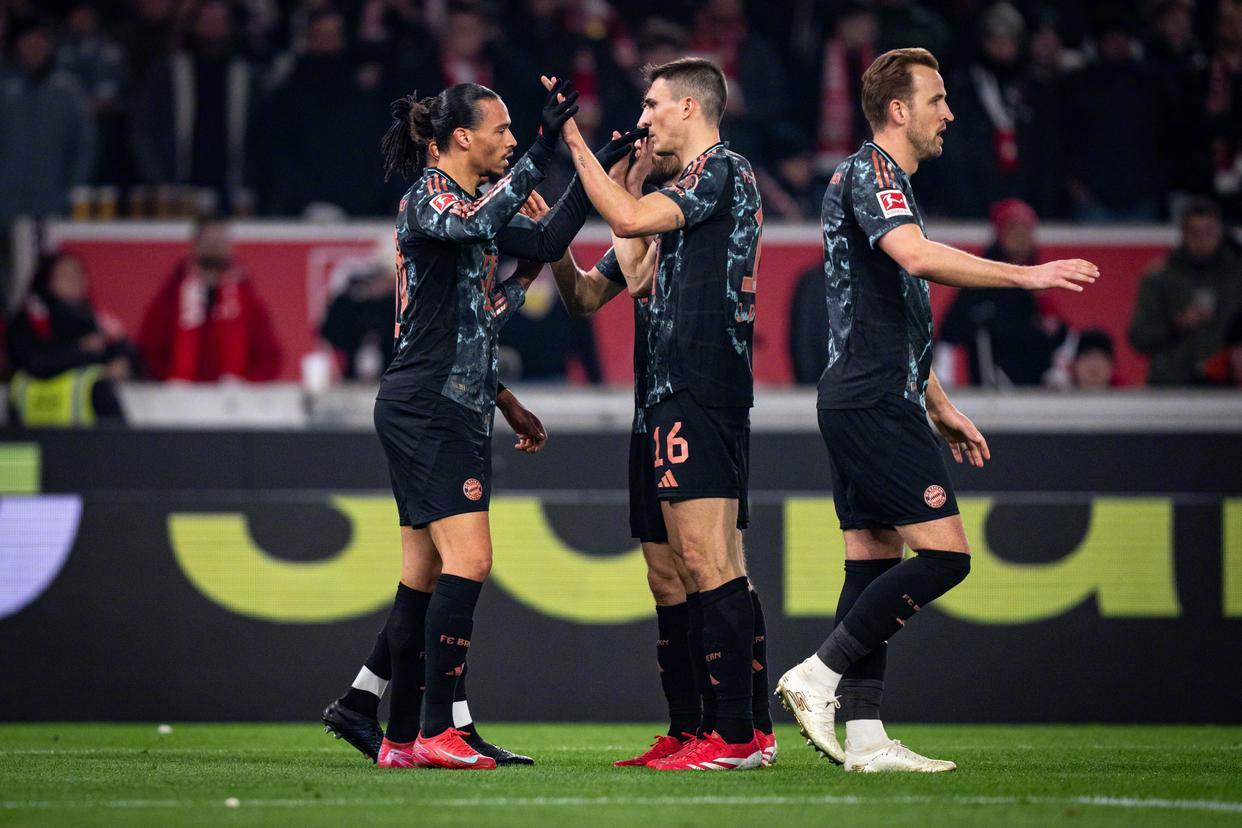 内马尔在拜仁比赛中大胜,出色防守引发热议!的简单介绍 内马尔在拜仁比赛中大胜,出色防守引发热议!的简单介绍